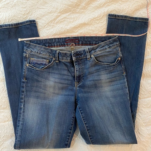 Tommy Hilfiger straight leg jeans size 8 - Picture 4 of 4